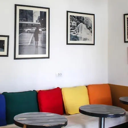 מלון Antigone 3*