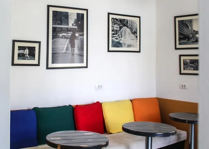 Отель Antigone 3*