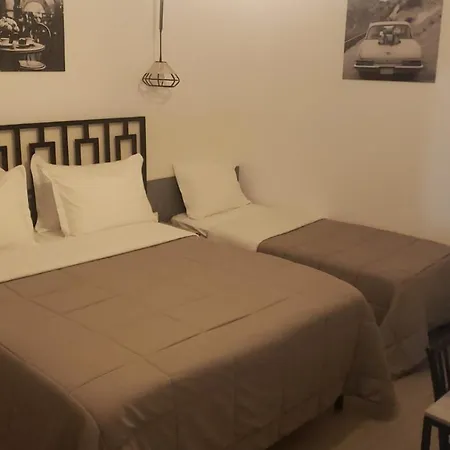 Hotel Antigone