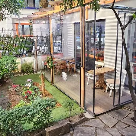 安提戈涅酒店 酒店