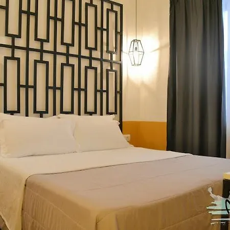 安提戈涅酒店 3*